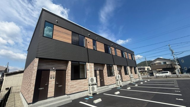 福山市松永町４丁目のアパート