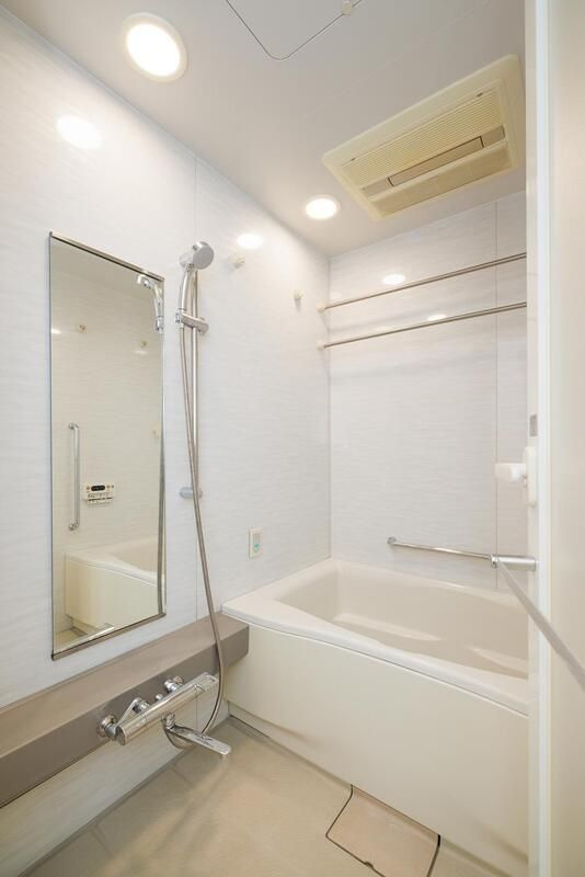 白金タワーの浴室