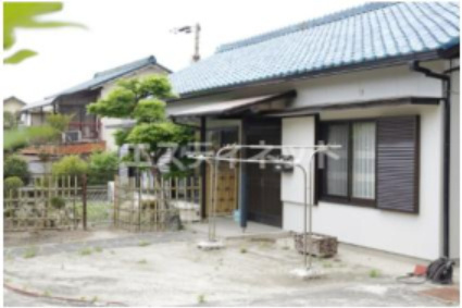 常滑市山方町7丁目貸家