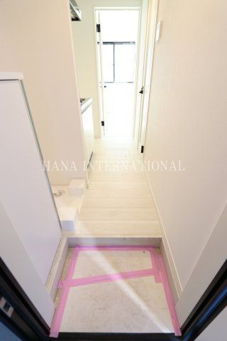 アザーレ・ターコイズ府中本町B棟の玄関|※別号室参考写真
