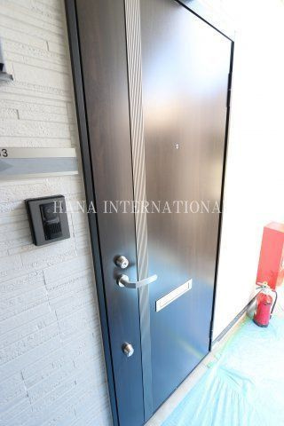 アザーレ・ターコイズ府中本町B棟の玄関|※別号室参考写真