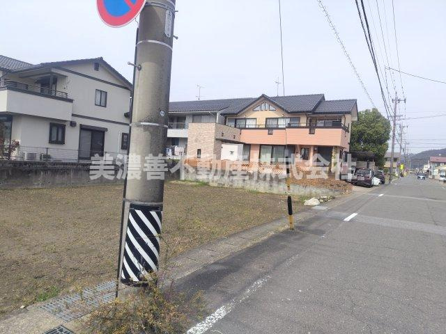 ６６７２２　岐阜市上土居土地の外観