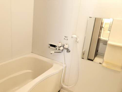 【浴室】 | グリーンハウス A棟 | 追い焚き機能付き