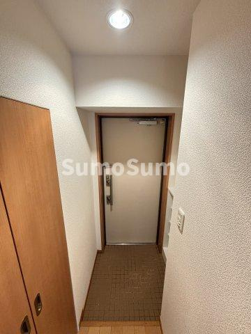 エクセレント高津の玄関
