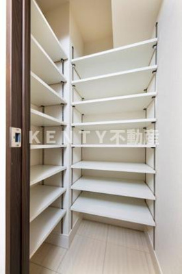 【収納】 | リビオメゾン戸越銀座 | ちょっとした収納スペースも充実しています