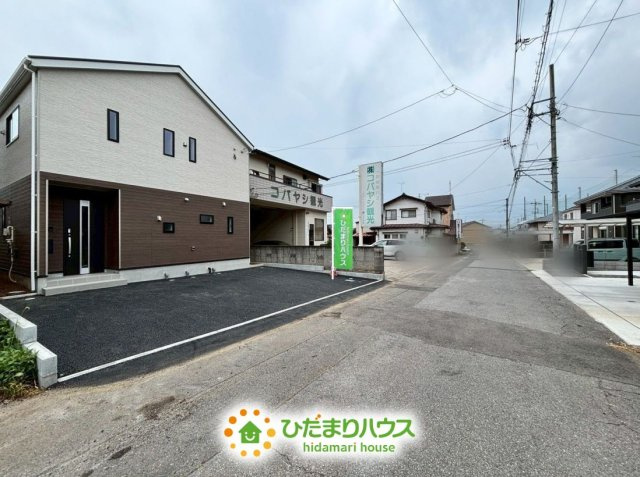 古河市関戸第1　新築一戸建て　クレイドルガーデンの前面道路含む現地写真