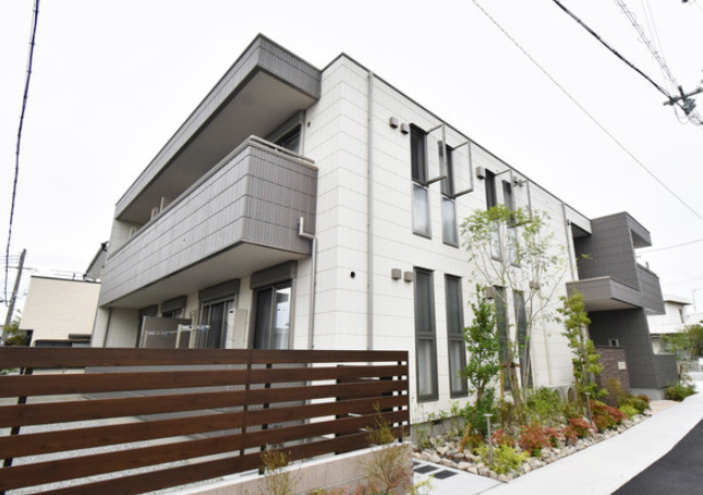 シャルマングレイス