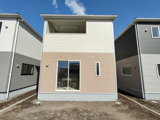 【Cradle Garden】　栃木市大平町西野田　第４　全4邸の外観|〇３号棟【4LDK+WIC+カースペース２台】
広々主寝室8.2帖！
家事の負担を減らす『水廻り集中』設計の間取りです♪
2026年3月撮影