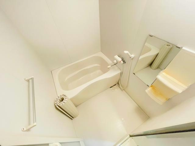 熊本市中央区帯山１丁目のアパートの浴室