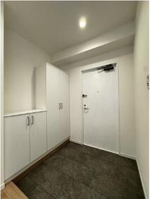虎ノ門ガーデンの玄関|※別部屋参照