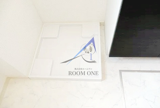 エルマーナ雑司が谷　A棟の設備|洗濯機置き場です。