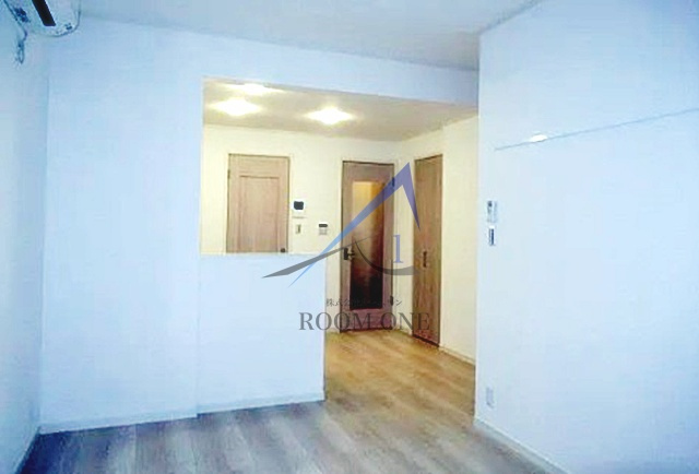 エルマーナ雑司が谷　A棟の居間・リビング|洋室のお部屋です。