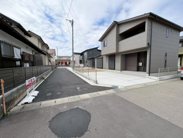 ダイマルタウン　羽島郡岐南町伏屋第８　全３区画分譲の前面道路含む現地写真|■前面道路　■ヤマダ不動産　株式会社リライフ　
■夢のマイホーム購入をフルサポートします！