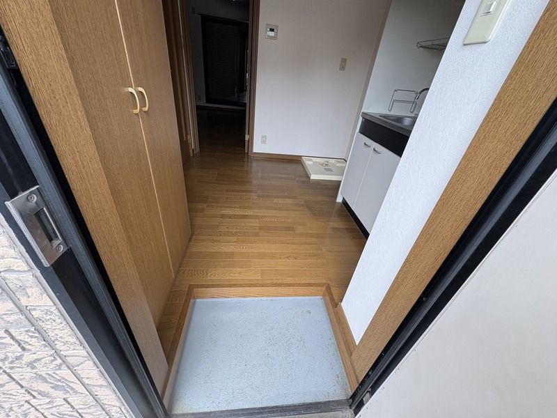 上水ハイムの玄関