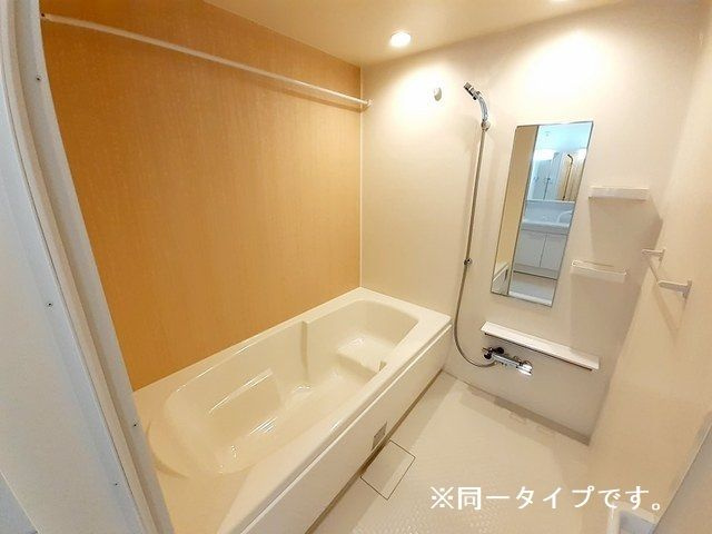 マートルの浴室