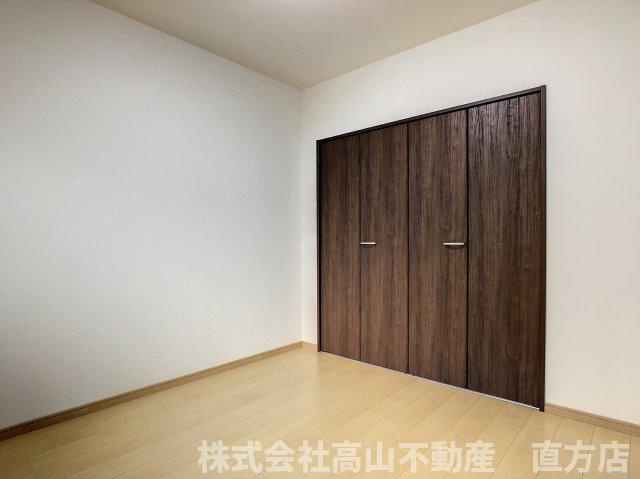 直方市殿町の賃貸マンションの寝室