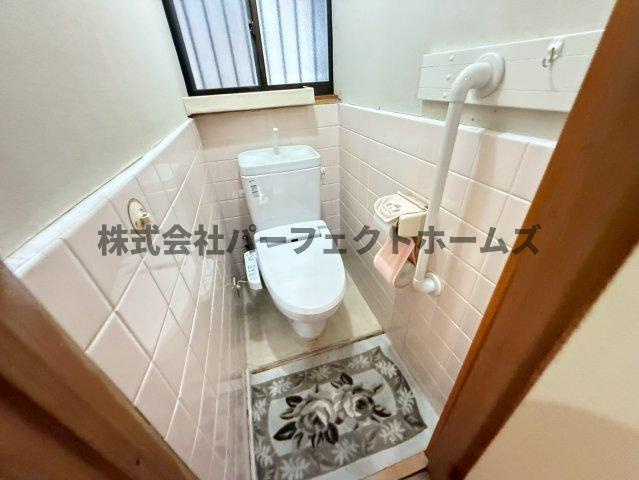 倉治２丁目戸建　賃貸のトイレ|コンパクトで使いやすいトイレです