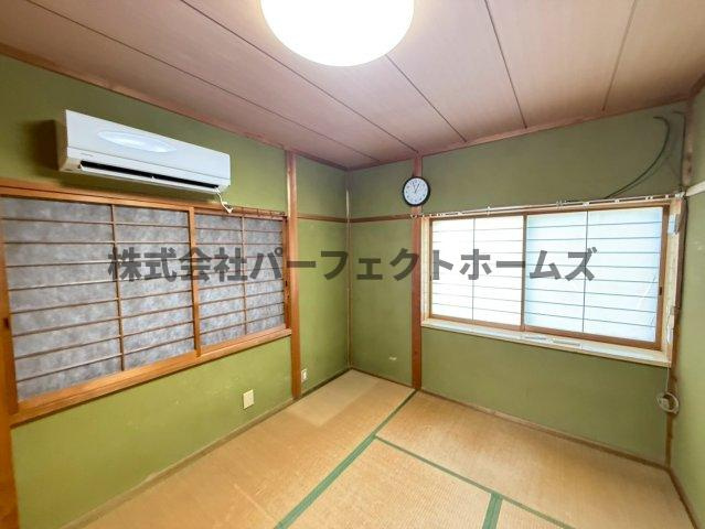 倉治２丁目戸建　賃貸の和室|落ち着いた雰囲気の和室付きです