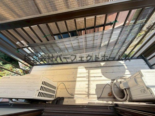 倉治２丁目戸建　賃貸のバルコニー|暖かな日差しのふりそそぐバルコニー