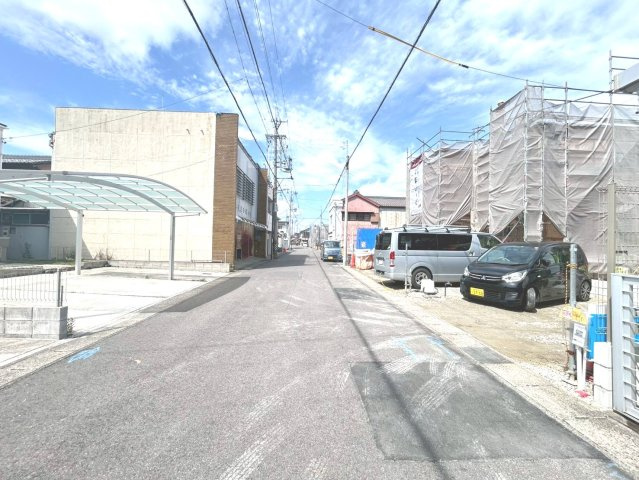 リーブルガーデン　一宮市萩原町第三　全2区画分譲の前面道路含む現地写真|「現地（2026年3月26日）撮影」　
■前面道路　
■ヤマダ不動産　株式会社リライフ