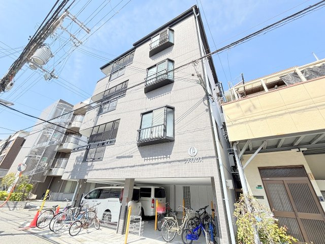 THE CITY三国本町の外観