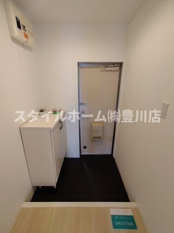 グリーンハイムハダノの玄関