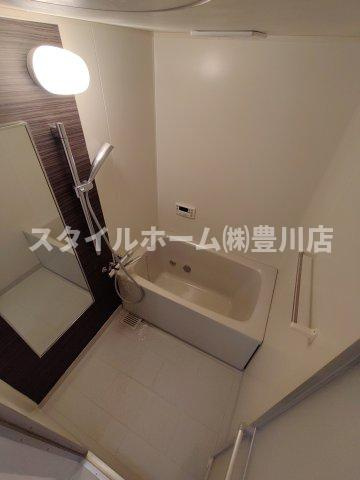 グリーンハイムハダノの浴室