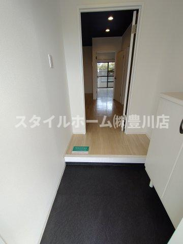グリーンハイムハダノの玄関