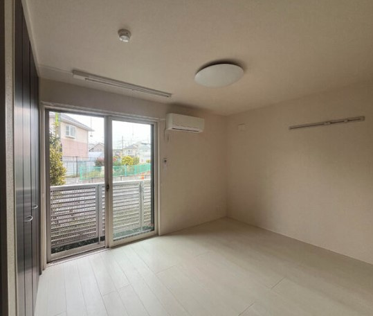 ＣＲＥＳＣＥＮＴＥ経堂 弐番館の寝室