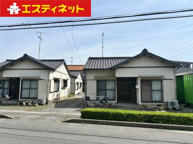 青山一軒家の外観
