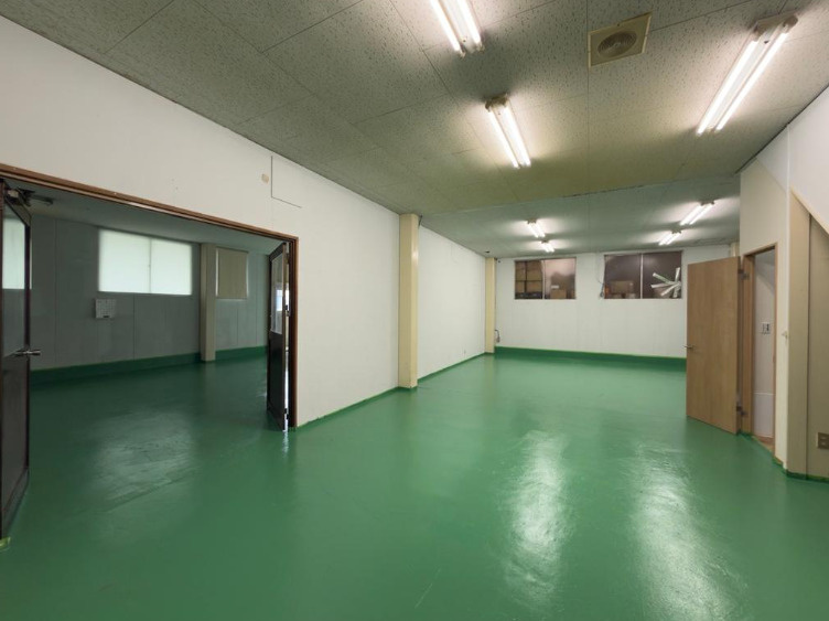 柏市青葉台２丁目の倉庫