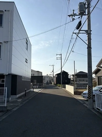 和歌山市加納の前面道路含む現地写真