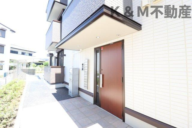 ティアラⅢのロビー|落ち着いたロビーです