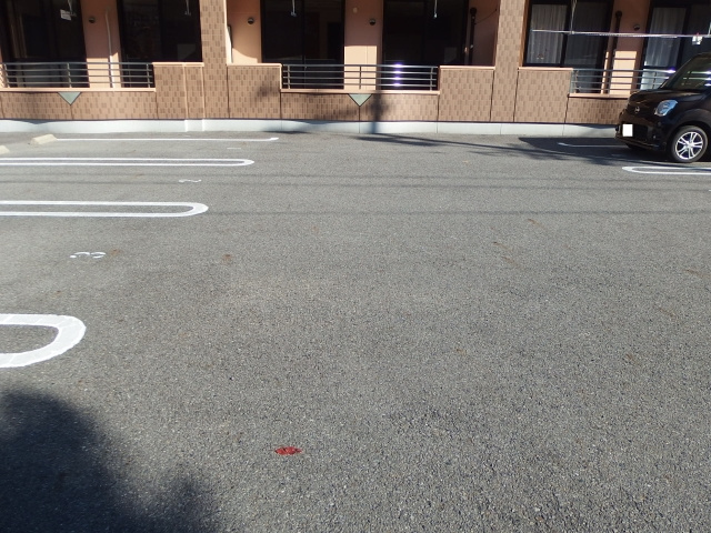 コンフォール恵Ⅱの駐車場