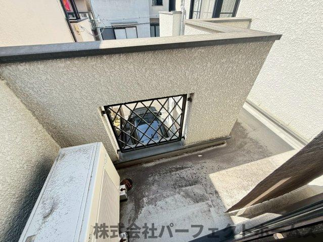 村野東町中古戸建のバルコニー|バルコニー付きです