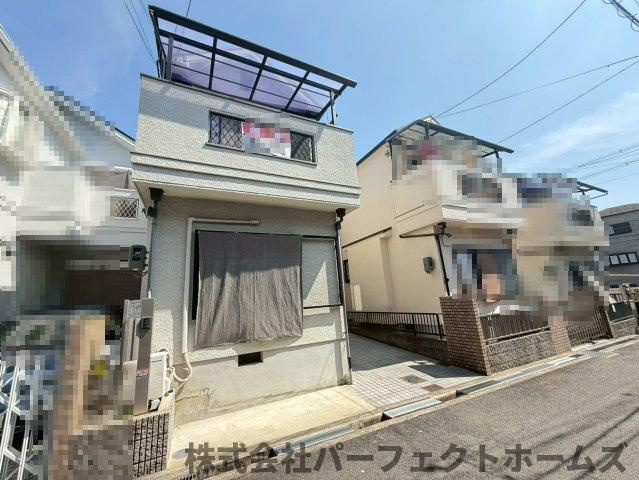村野東町中古戸建の前面道路含む現地写真