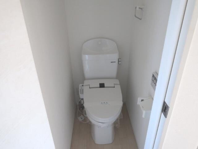 プライムテラスこどもの国のトイレ|＊別号室の写真となります。