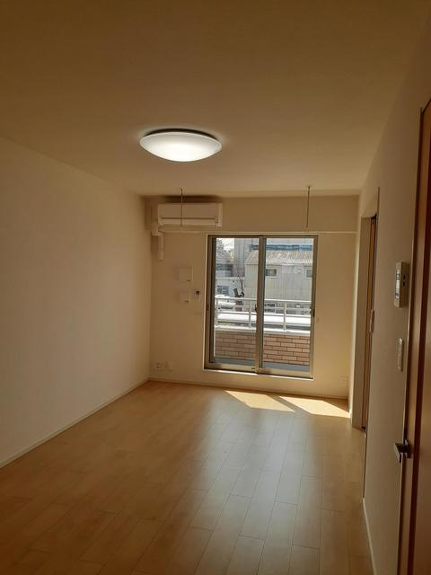 Ｂｌｕｅ　ｗｉｌｌｏｗ　Ⅰの居間・リビング|居室・リビング