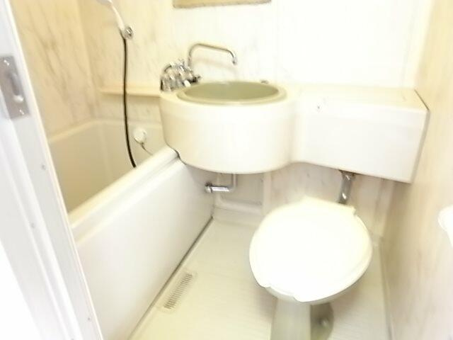洗面台付き浴室
