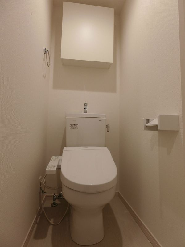 リブリ・Crest羽衣のトイレ