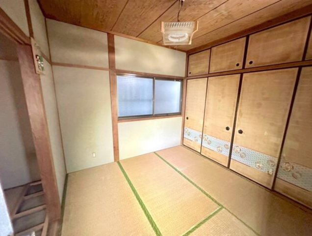 半田市岩滑高山町２丁目　中古戸建の和室