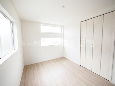【洋室】 | 奈良市法蓮町の新築一戸建 全２区画 ３ | 現地写真（１号地２階洋室）