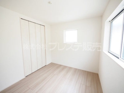 【洋室】 | 奈良市法蓮町の新築一戸建 全２区画 ３ | 現地写真（１号地２階洋室）