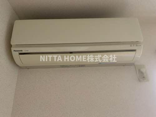 豊岡市中陰のアパートの設備|エアコン設備です＊