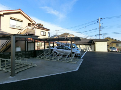 【駐車場】 | リブリiRay(リブリアイレイ)