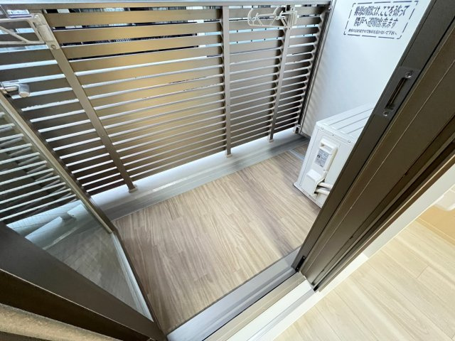 City Lux Namba South（旧ラグゼナなんば南）のバルコニー