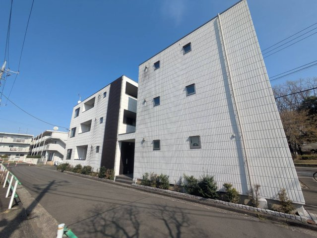 サクラリオ府中の森のエントランス