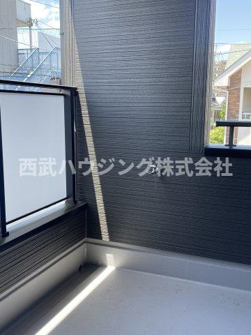【仲介手数料無料】所沢市　榎町　全１棟　所沢市の新築住宅なら西武ハウジングのバルコニー