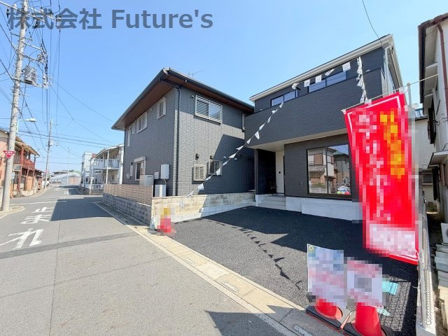三郷市戸ケ崎5丁目　新築戸建　全1棟の前面道路含む現地写真|前面道路含む現地写真です。