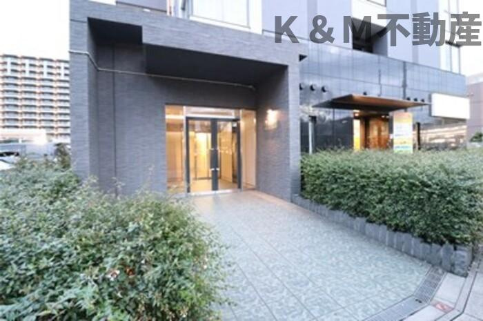 グリーンヒルズのエントランス|建物の内部です